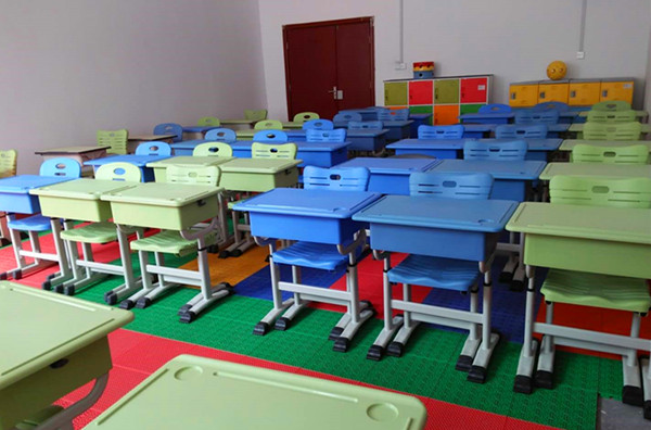 學(xué)校選擇升降課桌的都有哪些優(yōu)勢(shì)？